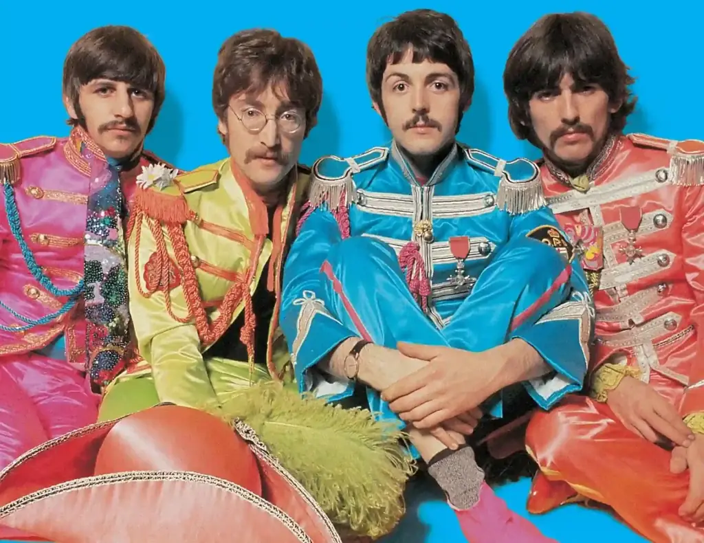 Photo des Beatles issue de la séance de la pochette Sgt Pepper's Lonely Hearts Club Band
