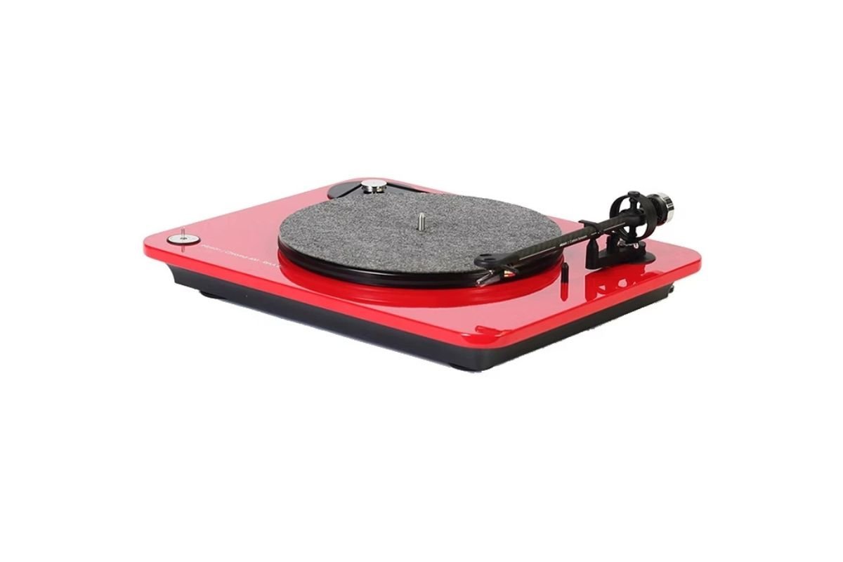 Elipson Chroma 400 RIAA BT vue de droite — bras carbone