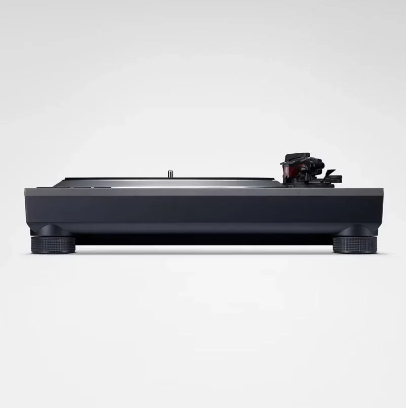 Technics SL-1500CS vue de profil — châssis bi-couche et isolateurs