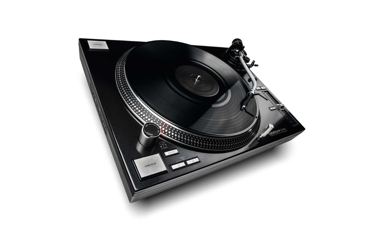 Reloop RP-7000 MK2 vue de gauche