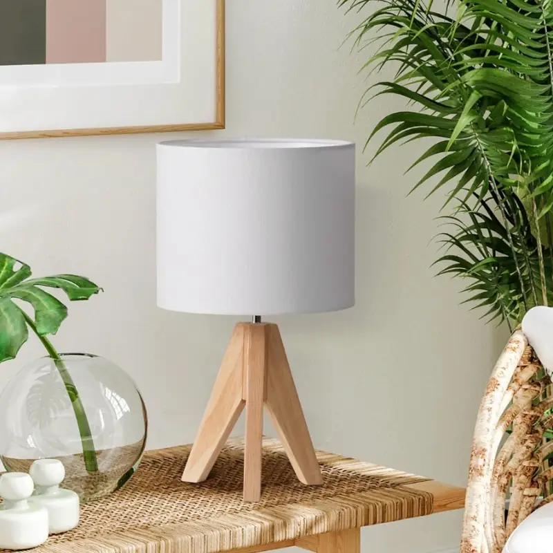 Lampe de chevet EDISHINE en bois clair avec abat-jour textile beige et culot E27